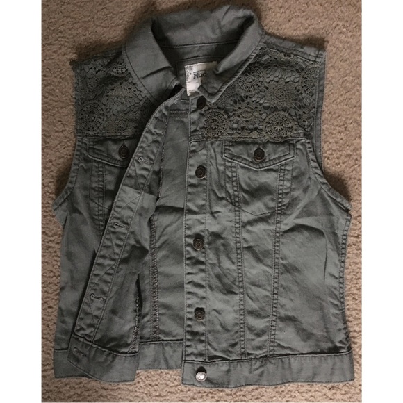 Kohl’s MUDD Sage Green Denim Button-Down Vest Jacket - Picture 4 of 8